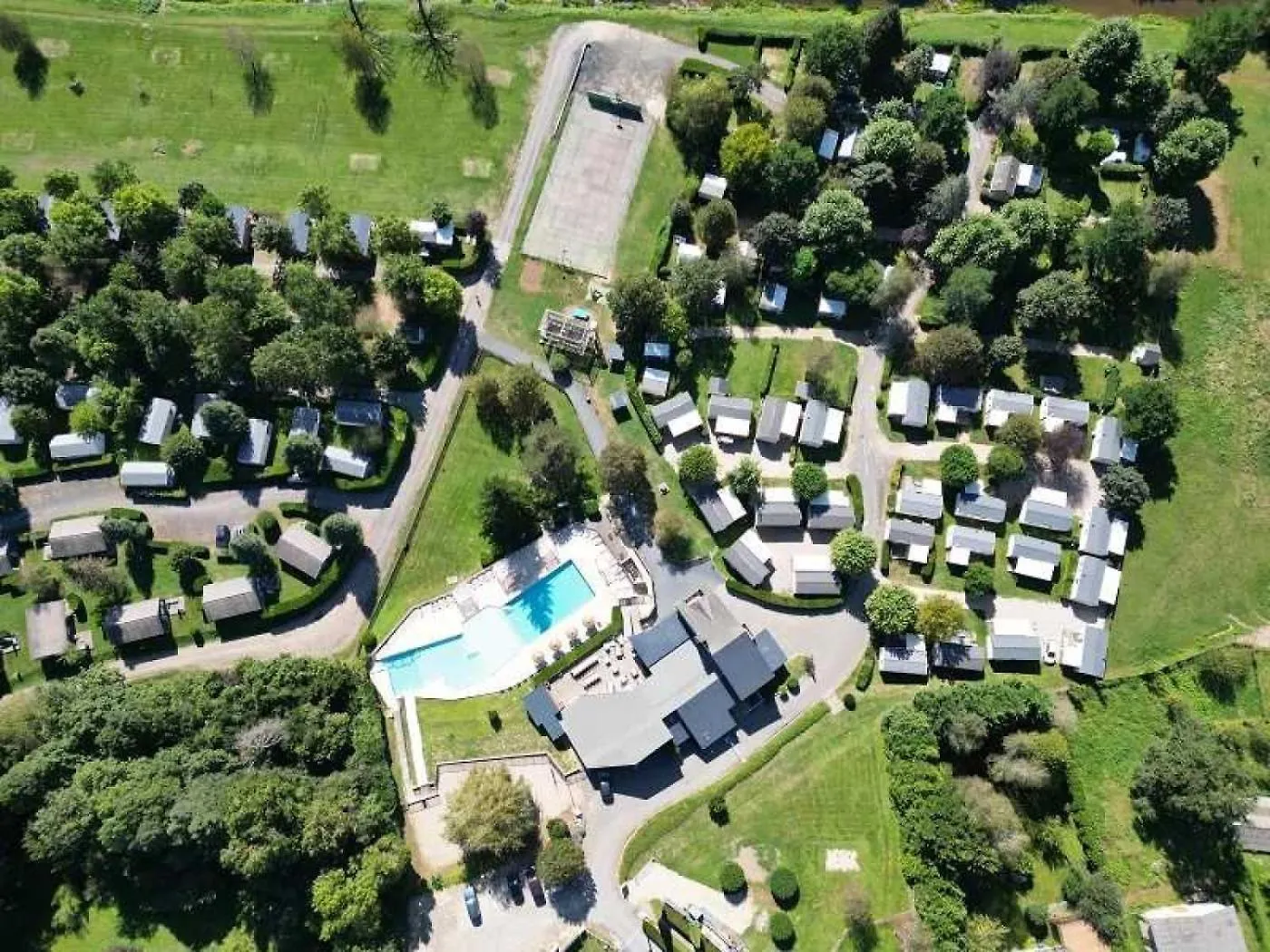 Camping 4 Etoiles - Parc Aquatique - Efah0B Saint-Geniez-d'Olt