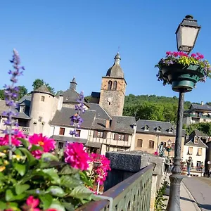 Geniez D'olt Jolie T2 Aménagée Et équipée Village Goelia 2 Piscines Chauffées Hébergement de vacances